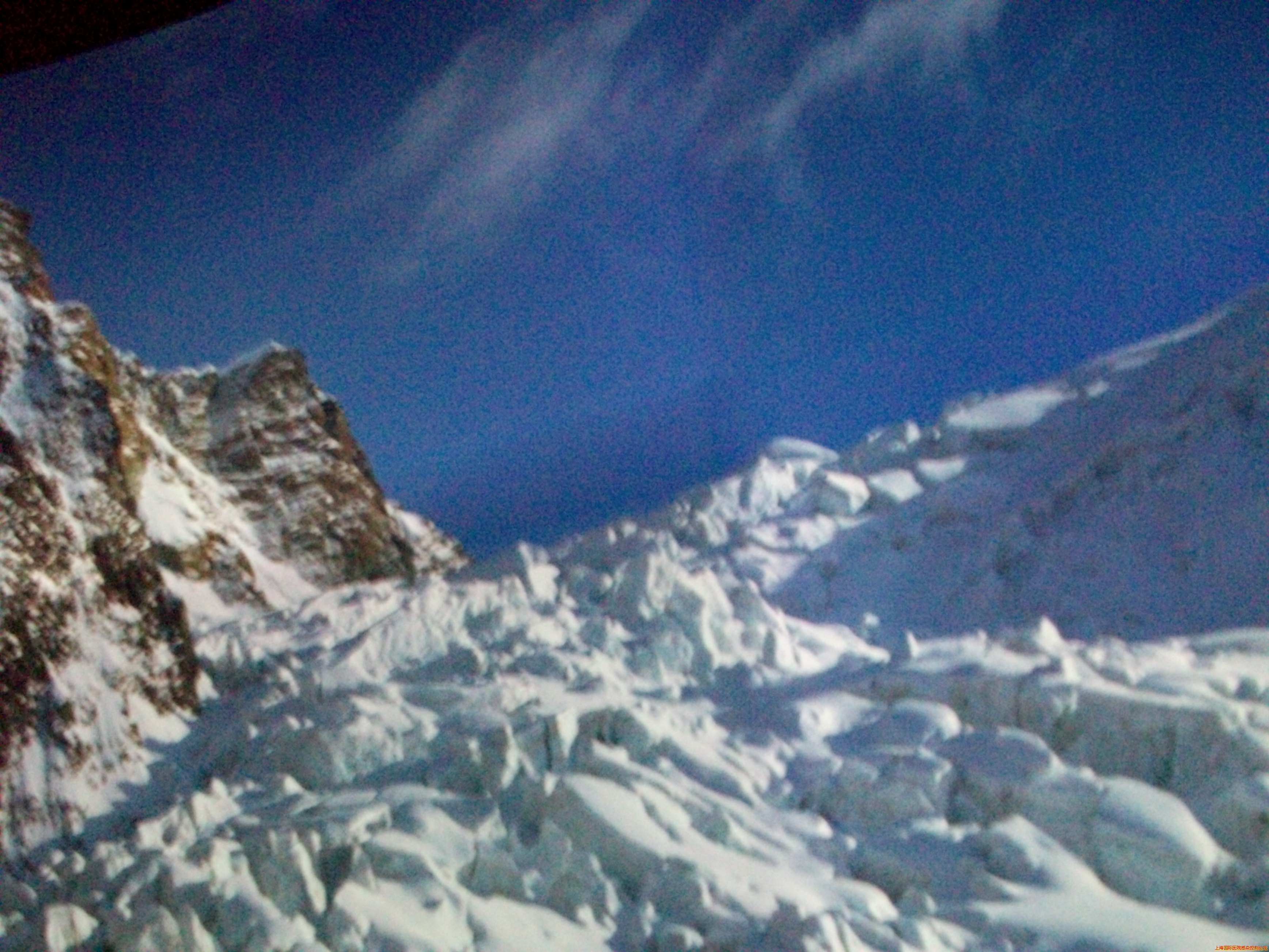 银幕.阿尔卑斯山 (1).JPG